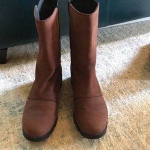 Sorel Emilie mid calf boots